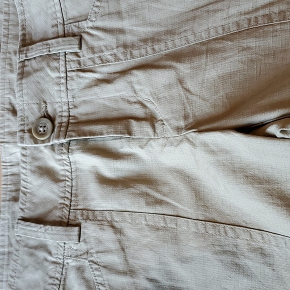 Field & Stream Capri pants beige size 4 - Picture 2 of 6